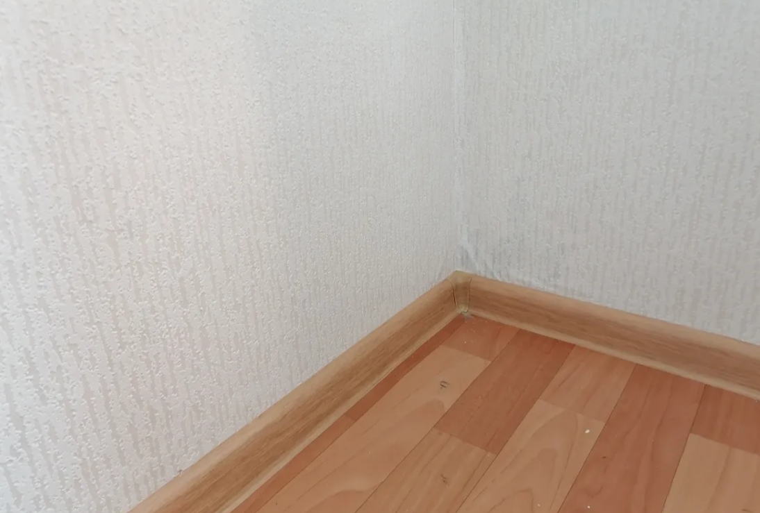 Плинтус ПВХ Волшебная палочка 58мм 2,2м 5805