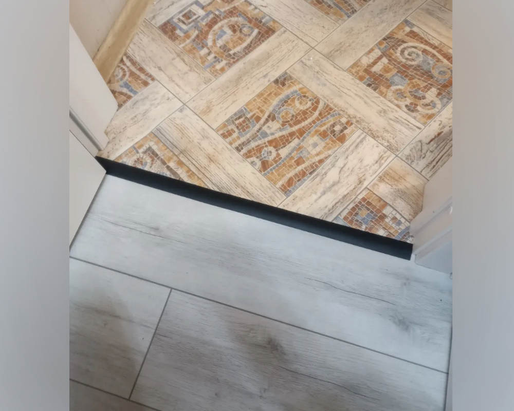 Порог разноуровневый ЛР 06.2700.4095 Дуб венге