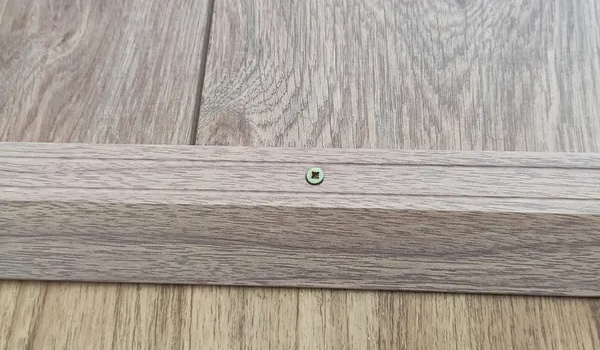 Порог разноуровневый ПР 02.1800.045 Дуб дымчатый