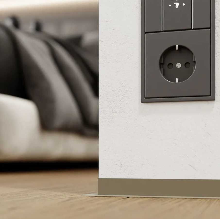 Микроплинтус MSAPL 02.2700.042L Шампань люкс