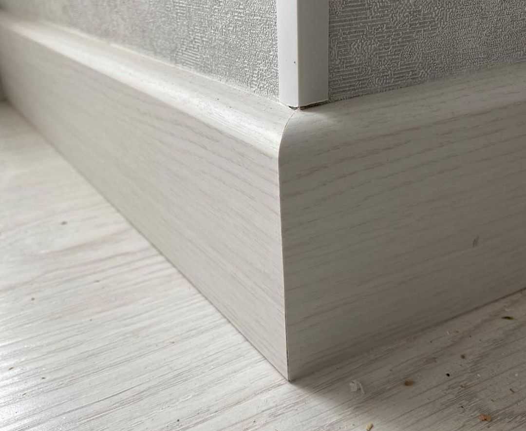 Плинтус МДФ Smartprofile Strong 80М Дуб серена лаваджио