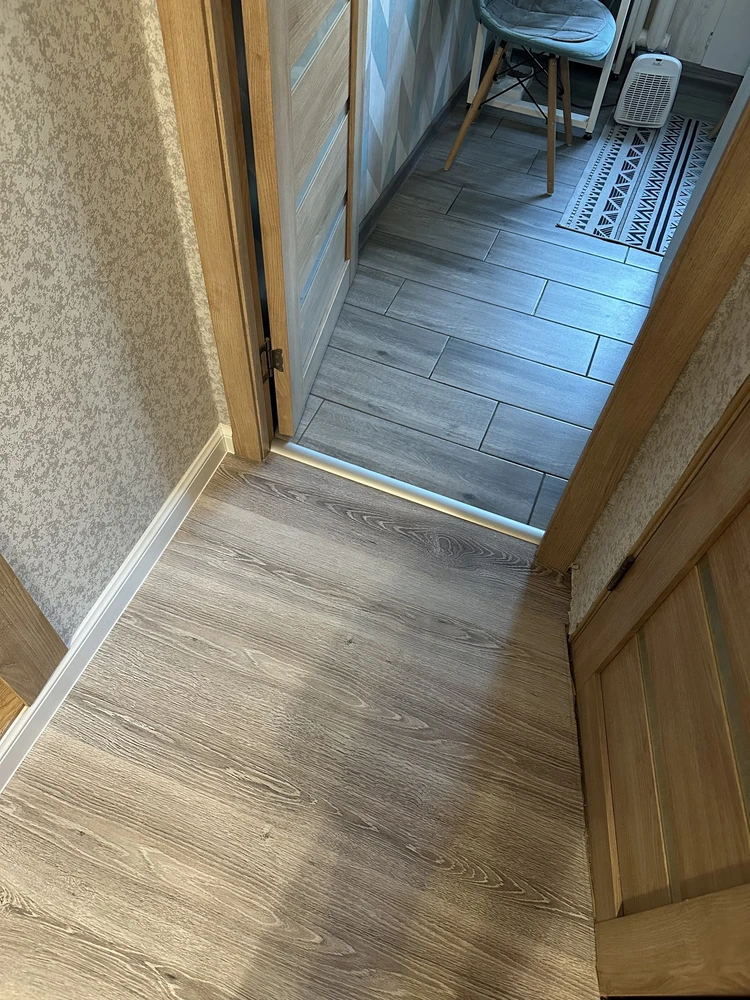 Порог разноуровневый ПР 06.900.056 0,9 м Бетон темный