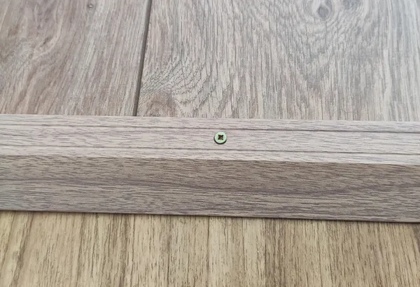 Порог разноуровневый ПР 02.900.R148 Дуб петровский