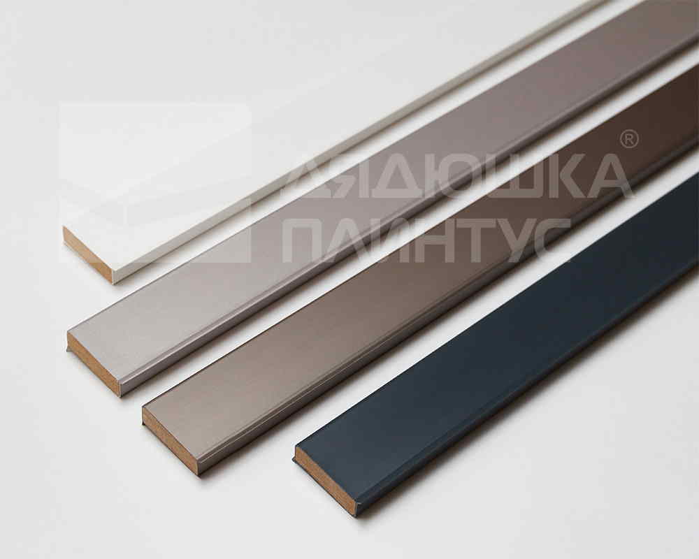 Плинтус ХДФ Dollken Cubu Flex Life 40мм х 11/13мм х 2,5 м 1209 Антрацит RAL 7016