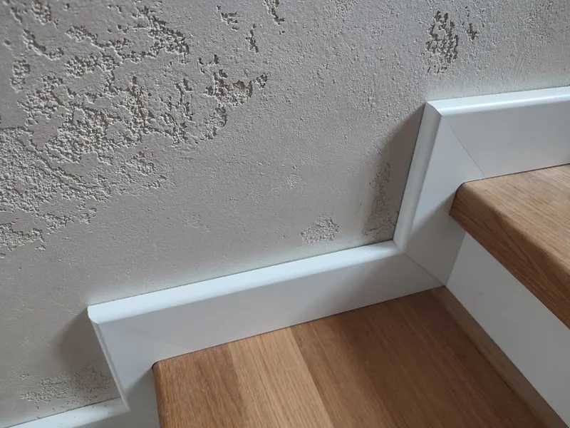 Плинтус МДФ Smartprofile Paint  80А Белый