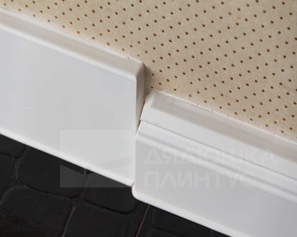 Плинтус ХДФ Dollken Cubu Flex Life 100 мм х 2,5 м 1013 (5012) Белый